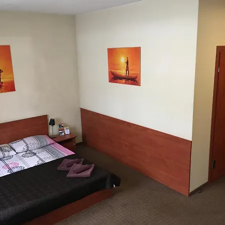 호스텔 Stacja Grand *